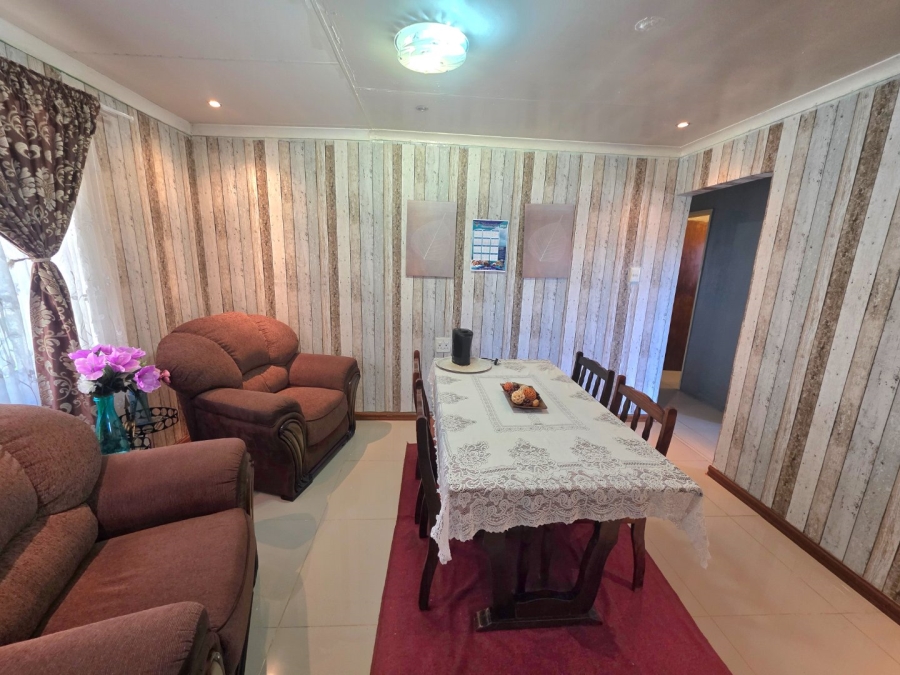 3 Bedroom Property for Sale in Bohlokong Free State